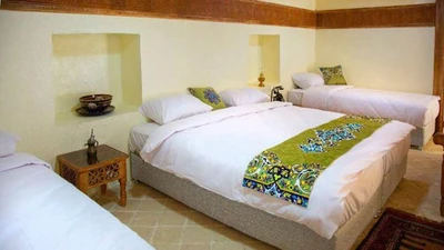 Dadamaan Traditional Hotel