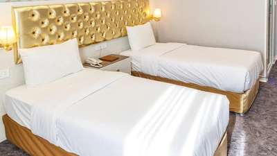 Khajoo Hotel