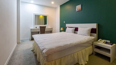 Sepehr Hotel