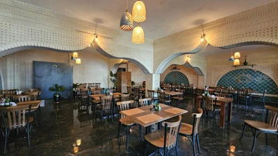 Gambron Hotel