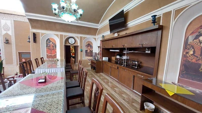 Royaye Ghadim Hotel