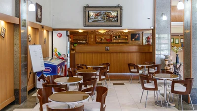 Aftab Shargh Hotel