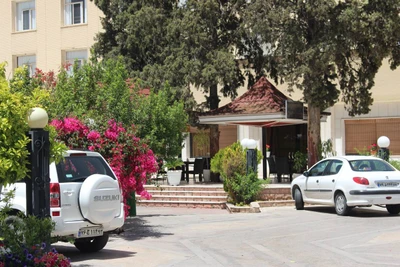 Park Saadi Hotel
