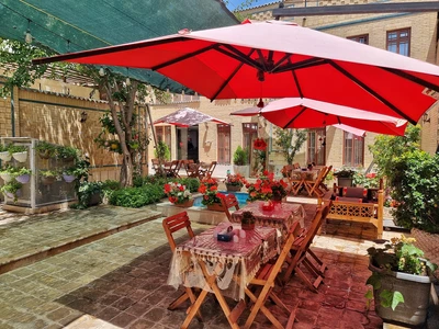 Simorgh Hotel