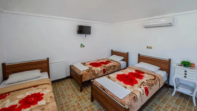 Amirza traditional hotel & hostel