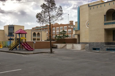 Parsian Safaiyeh Hotel