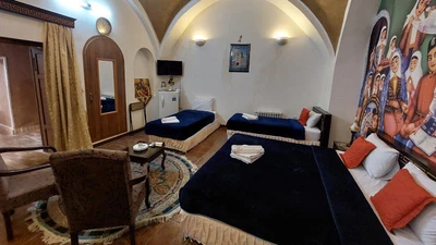 Royaye Ghadim Hotel