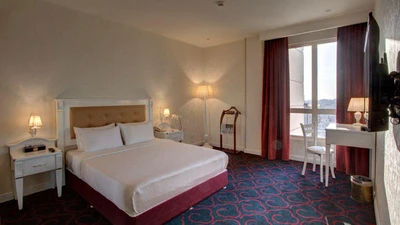 Persian Plaza Hotel