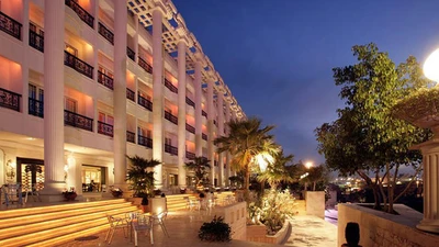 Dariush Grand Hotel
