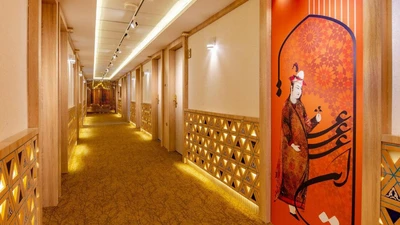 Setareh Hotel