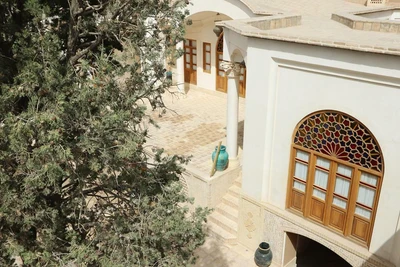 Mandegar House