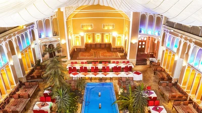Mozaffar Traditional Hotel