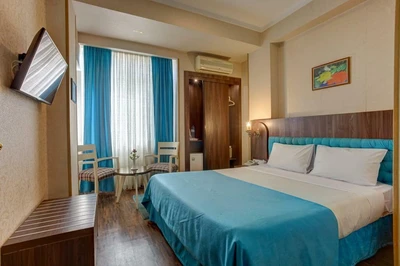Arg Hotel