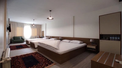 Shahryar Novin Hotel
