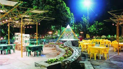 Parsian Buali Hotel