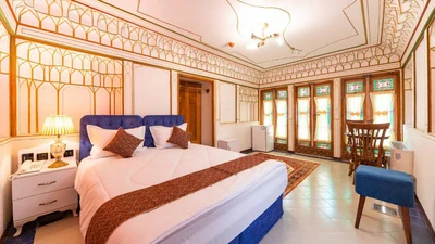 Sarhang Palace Hotel