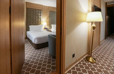 Misagh Hotel