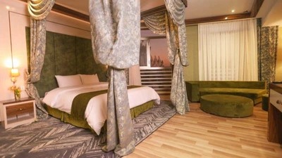 Tabarok Hotel