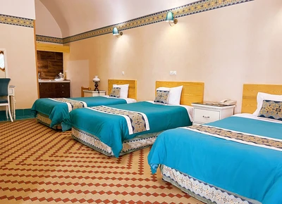 Dad Hotel