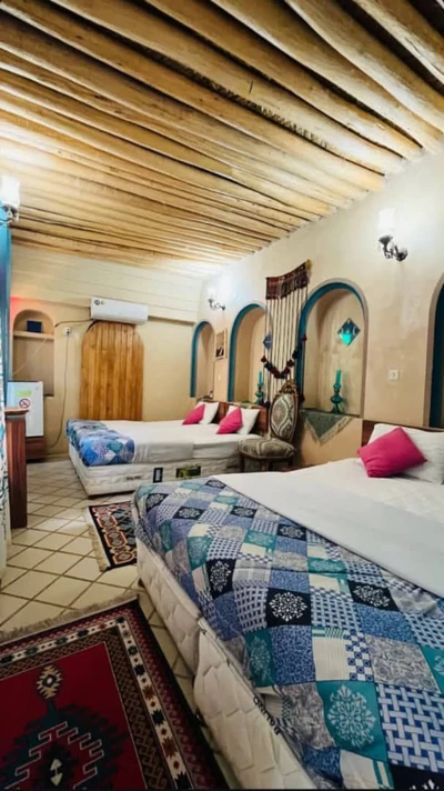 Mahmonir Traditional Hotel