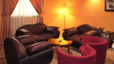 Persepolis Hotel
