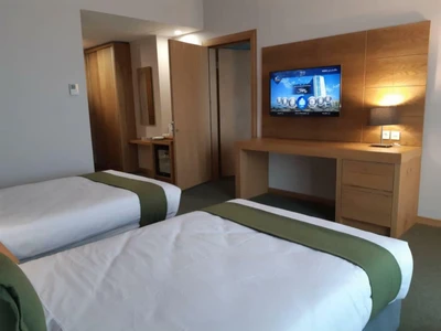 Mizban 5-Star Hotel