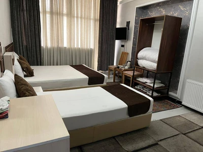 Aysan Hotel