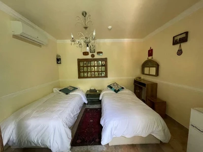 Shahparioun  Hotel