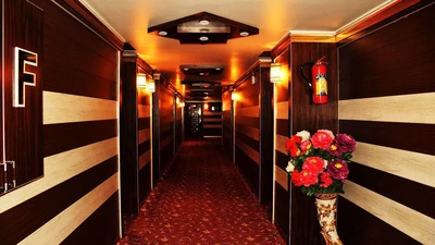 Ferdows Hotel