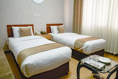 Arman Hotel