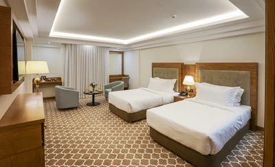 Misagh Hotel