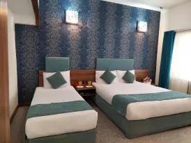 Parsian Buali Hotel