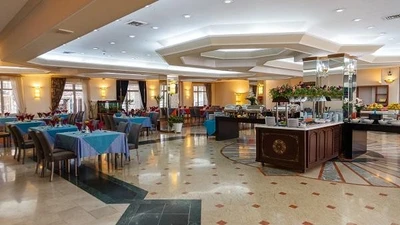 Qasr-Al-Ziafat Hotel
