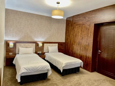 Yazd Tourist Hotel