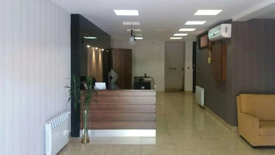 Kerman Hezār Hotel