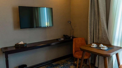 Avina Hotel