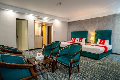 Parsian Enghelab Hotel
