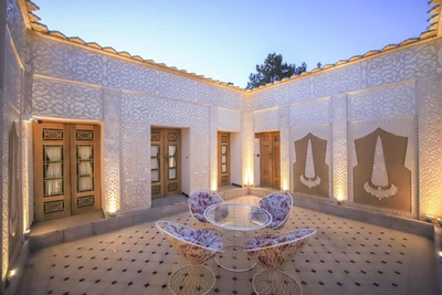 Sarhang Palace Hotel