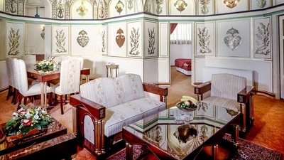 Abbasi Hotel