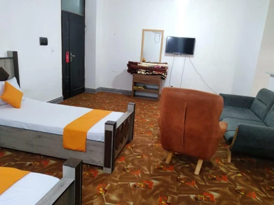 Shohaz Hotel
