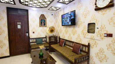 Bahar Narenj Hafez Hotel