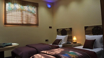 Bahar Narenj Hafez Hotel
