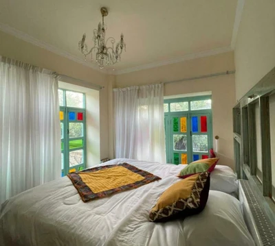 Shahparioun  Hotel