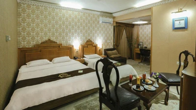 Zohreh Hotel