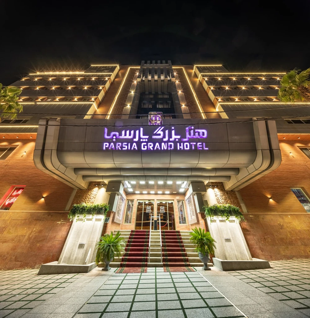 Parsia Grand Hotel