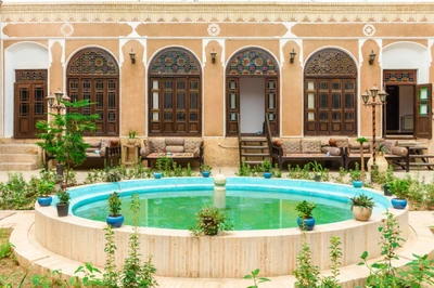 Rose Traditional Hotel