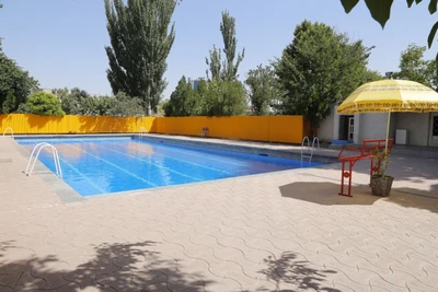 Parsian Buali Hotel