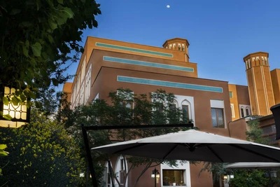 Parsian Safaiyeh Hotel