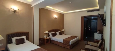 Park Saadi Hotel