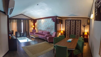 Toranj Hotel